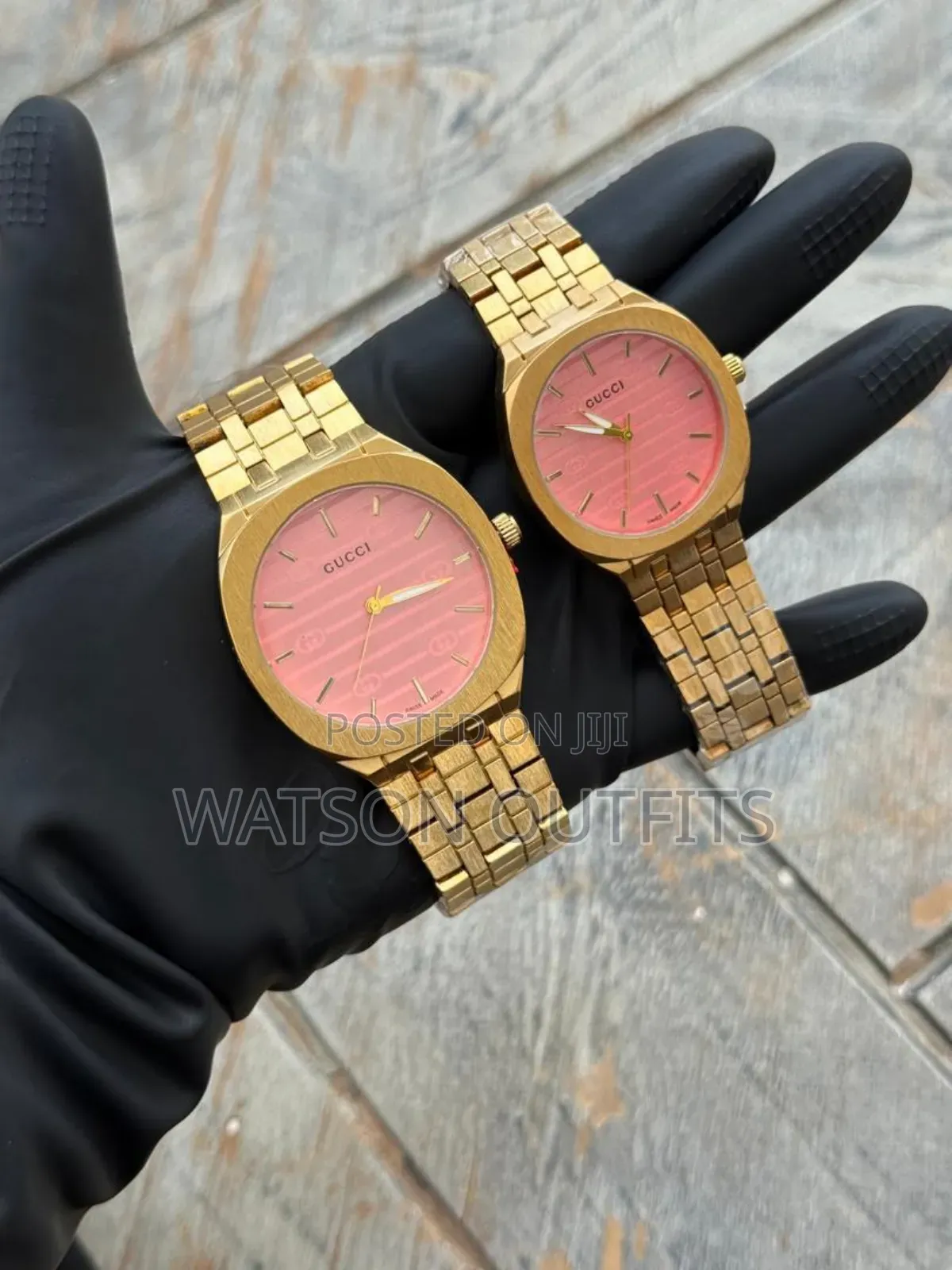 Watches 2 PCS Set or Saa 2 for Men's and Women's