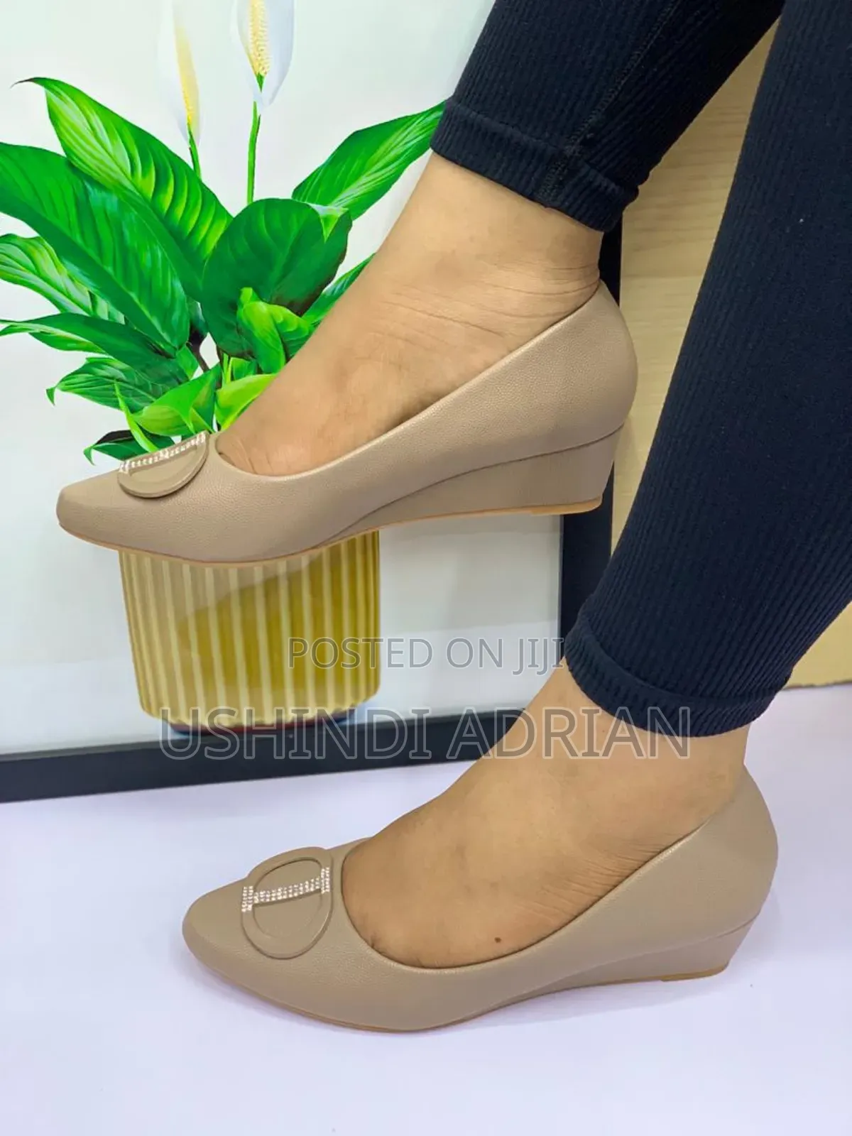 Viatu Vya Kike Vinavyovutia|Size: 36 – 41