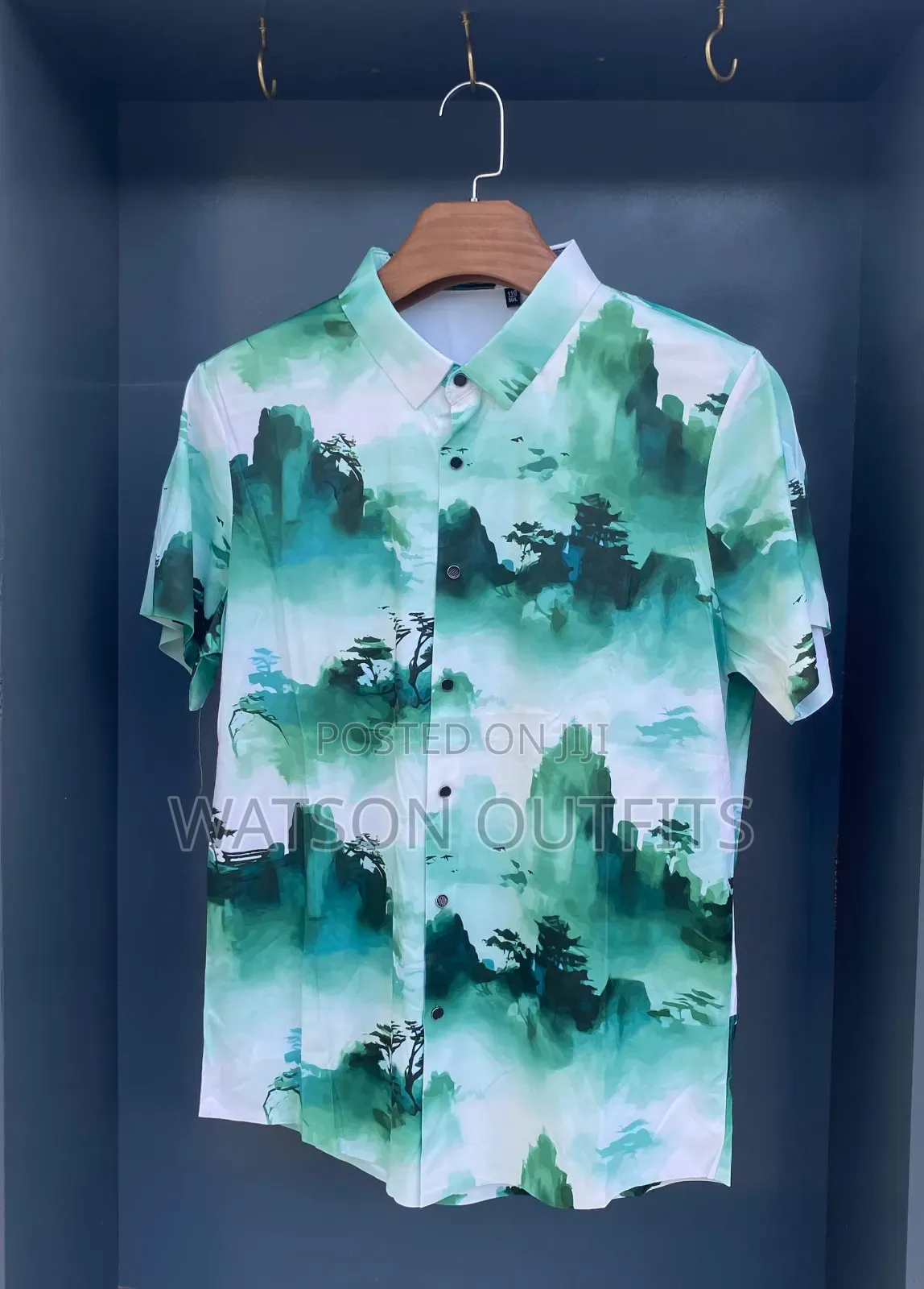 Men's Shirts Short Sleeved Colours Very Stylish and Attractive