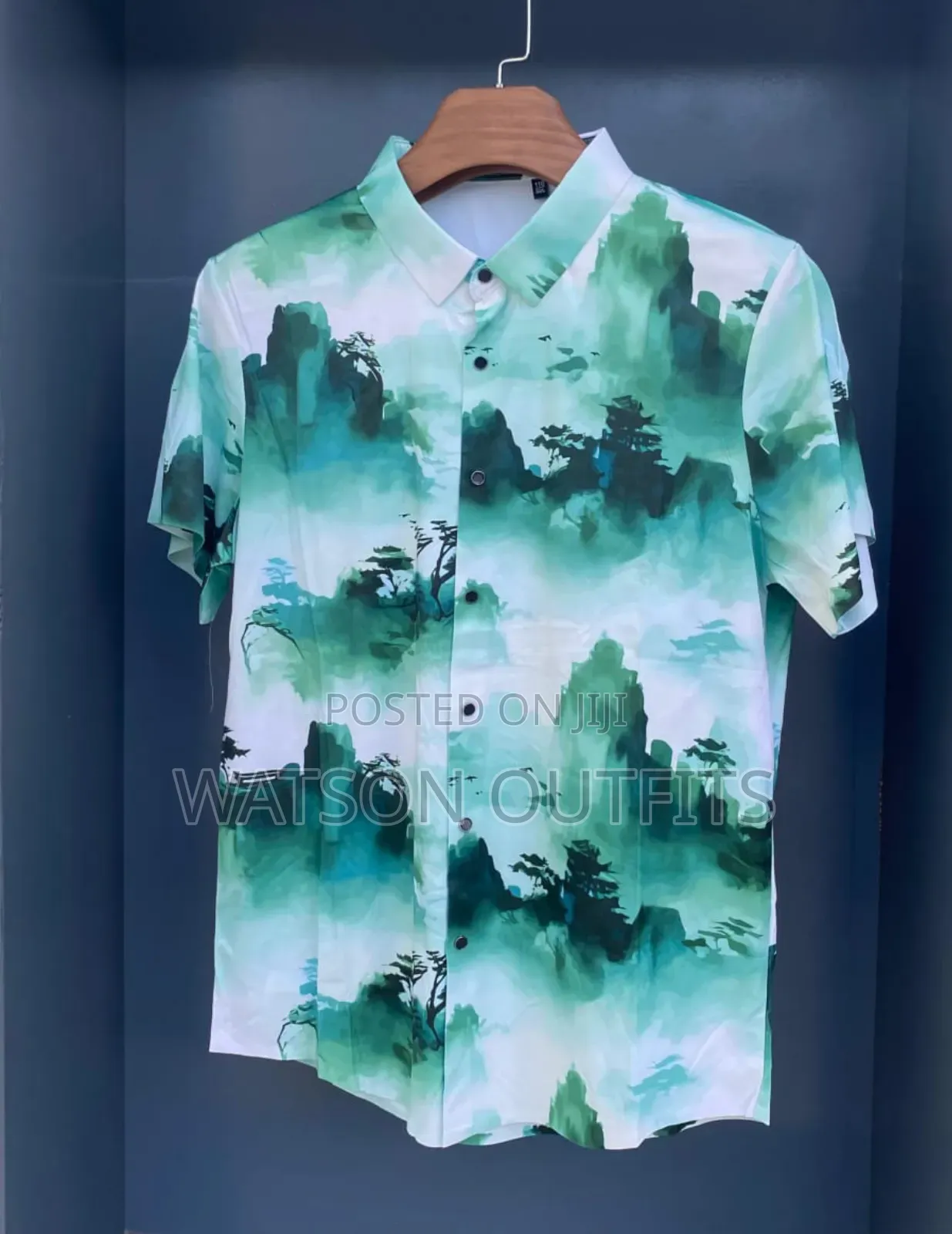 Men's Shirts Short Sleeved Colours Very Stylish and Attractive