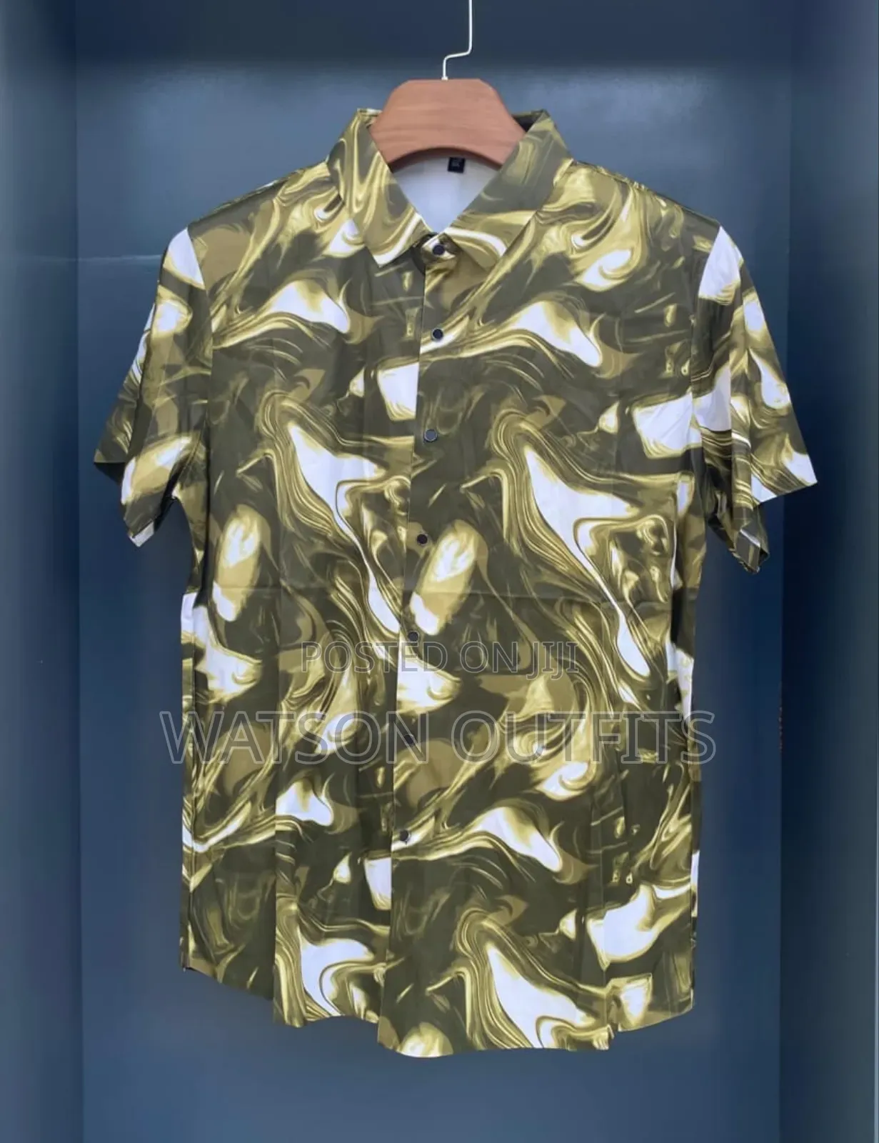 Men's Shirts Short Sleeved Colours Very Stylish and Attractive