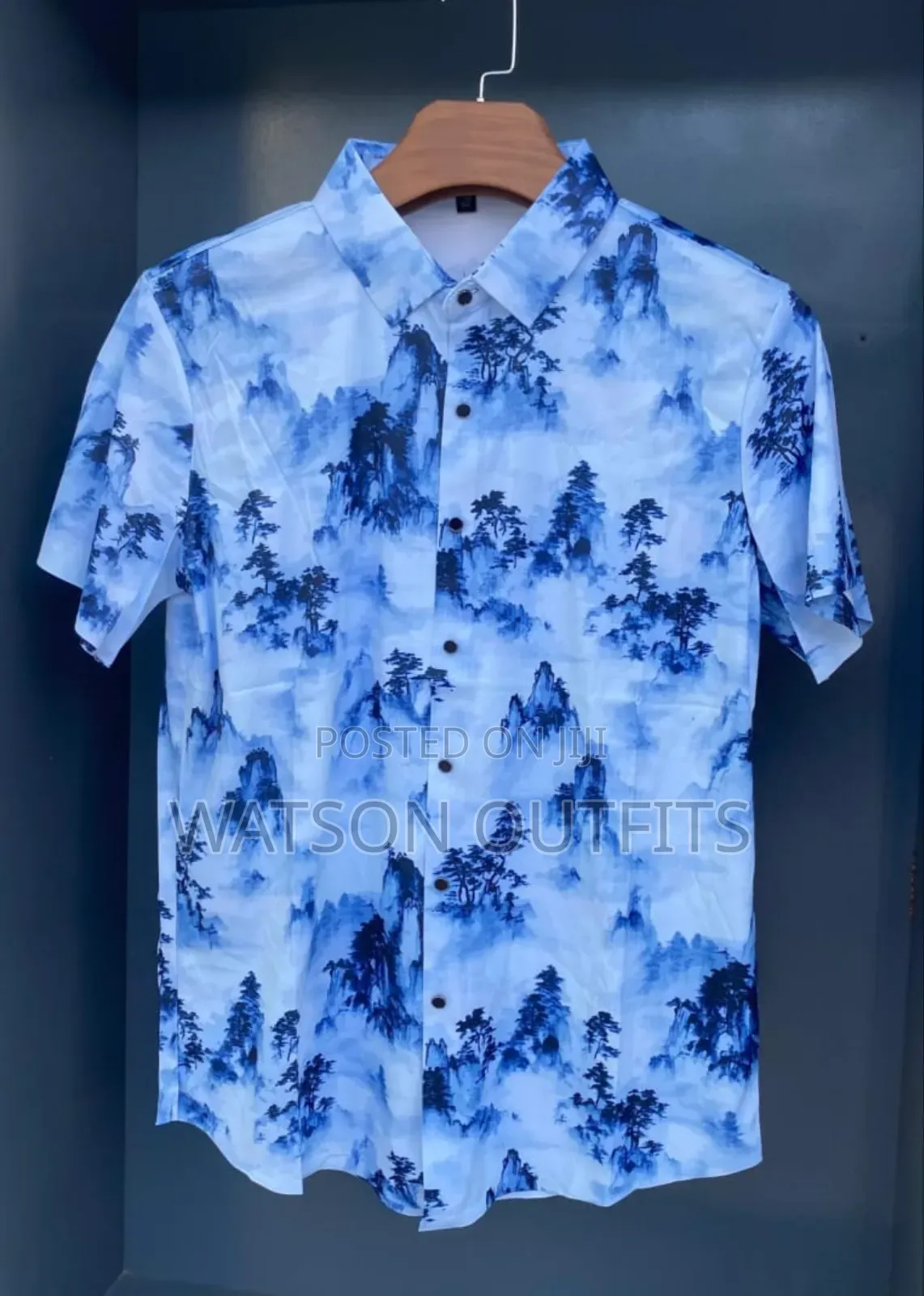 Men's Shirts Short Sleeved Colours Very Stylish and Attractive