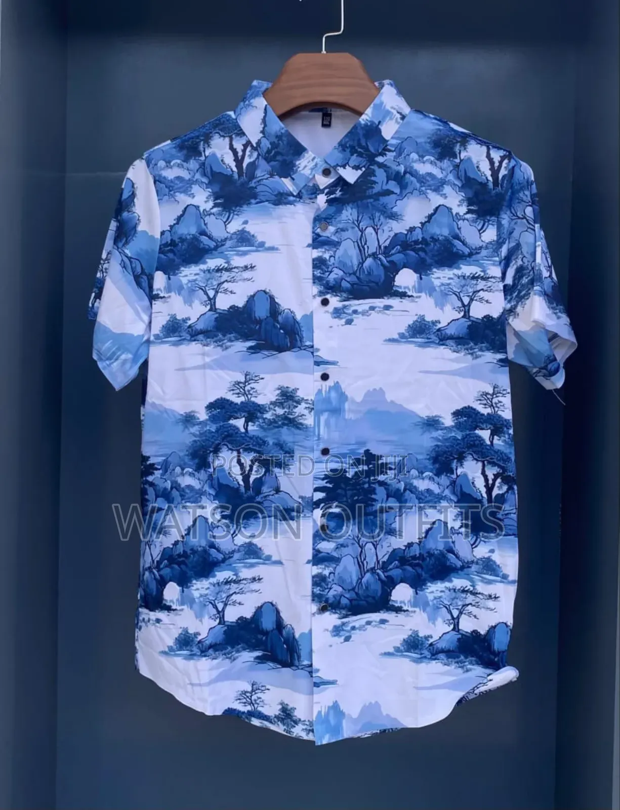 Men's Shirts Short Sleeved Colours Very Stylish and Attractive