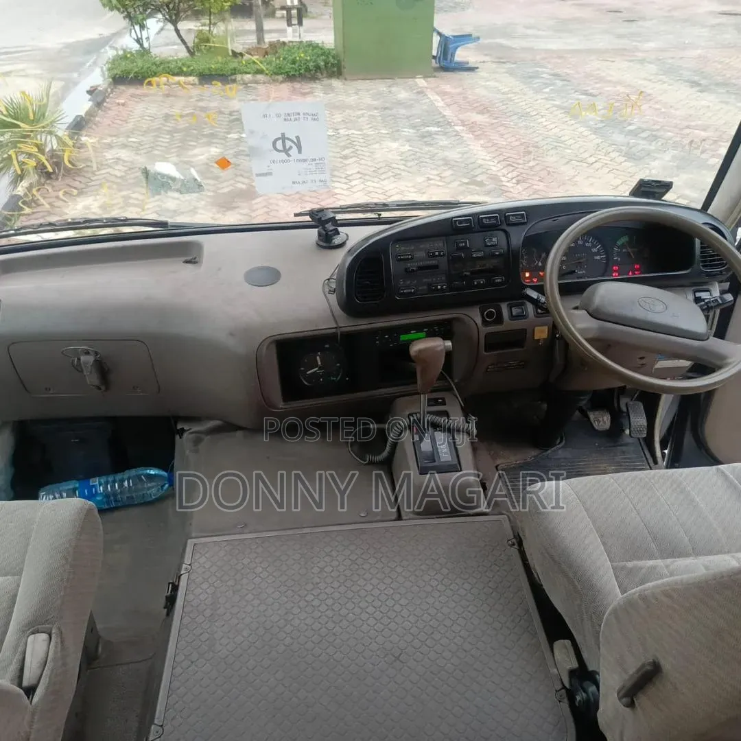 Toyota Coaster 2004 Grey
