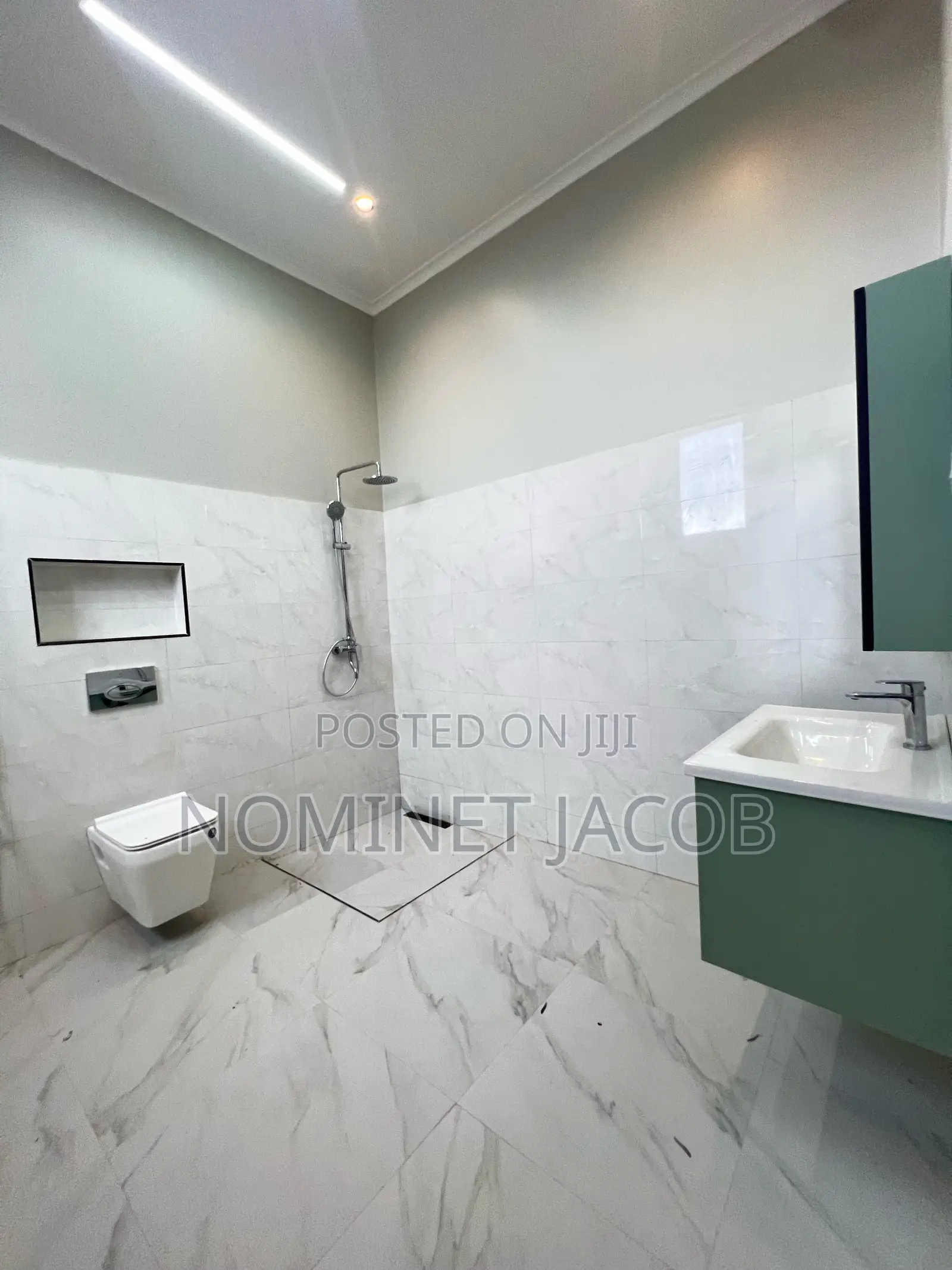 6bdrm House in Mbweni Jkt Dar Es for sale