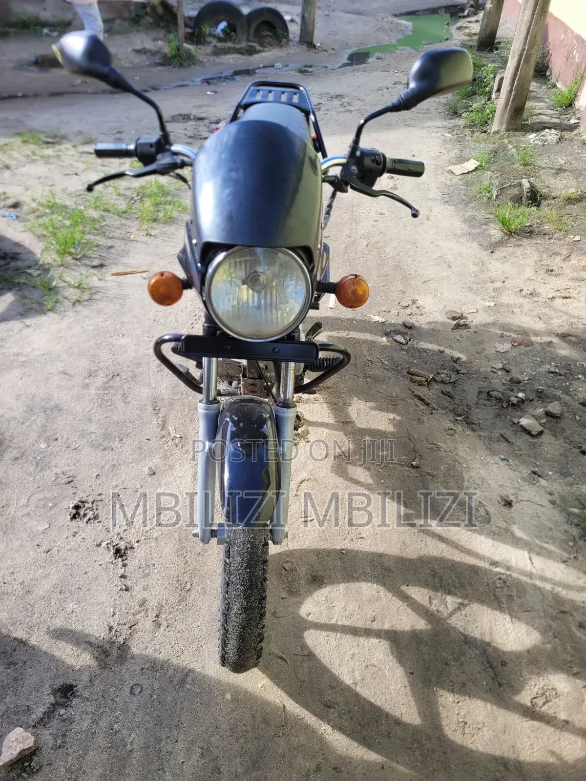 Bajaj Boxer 125 2025