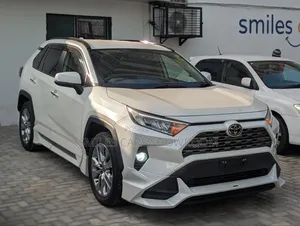 Toyota RAV4 2019 Pearl