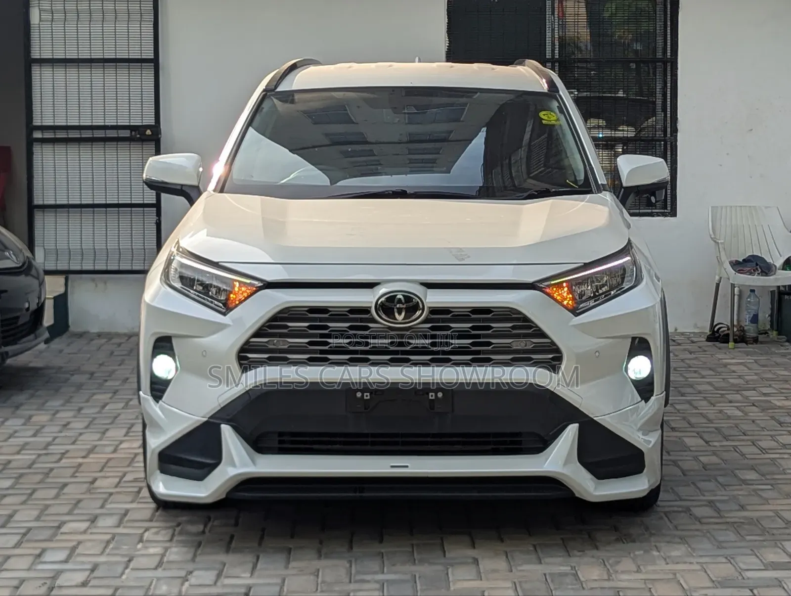Toyota RAV4 2019 Pearl