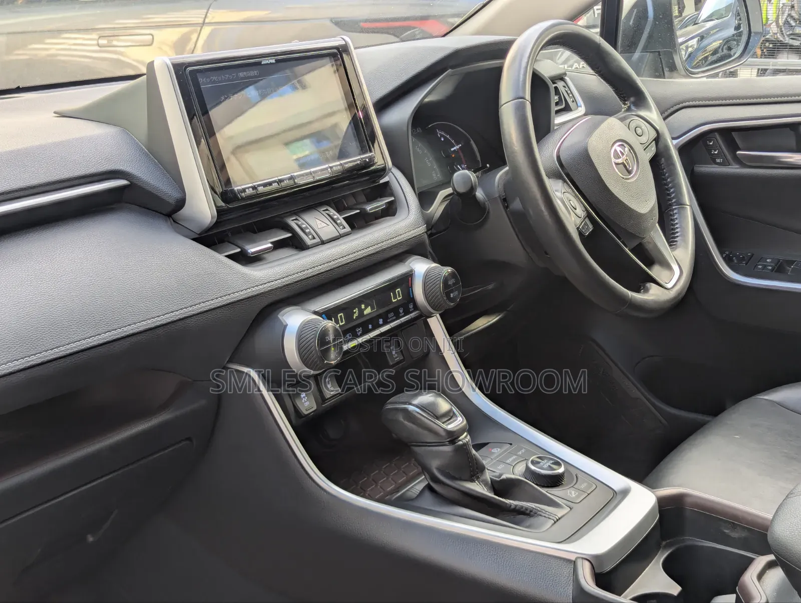 Toyota RAV4 2019 Pearl