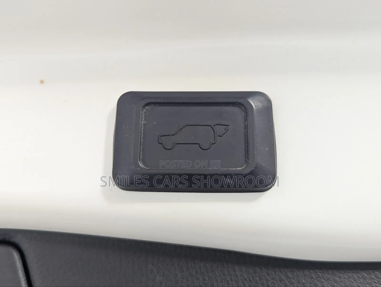 Toyota RAV4 2019 Pearl