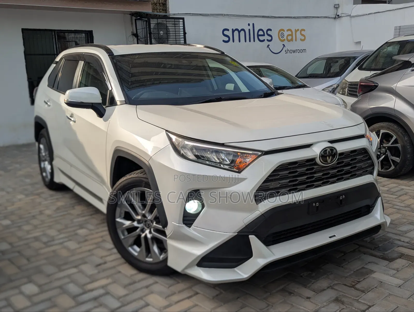 Toyota RAV4 2019 Pearl