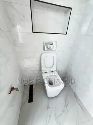 6bdrm House in Mbezi Jkt Dar Es, Mbweni for sale