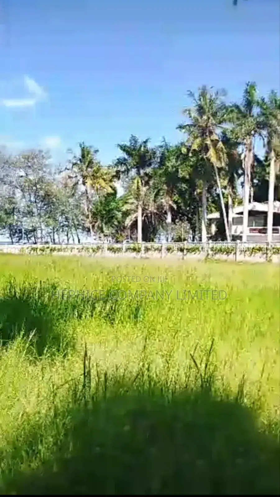 Kiwanja Kinauzwa Beach Plot