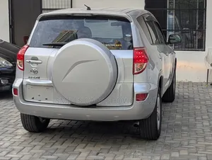 Toyota RAV4 2006 Silver