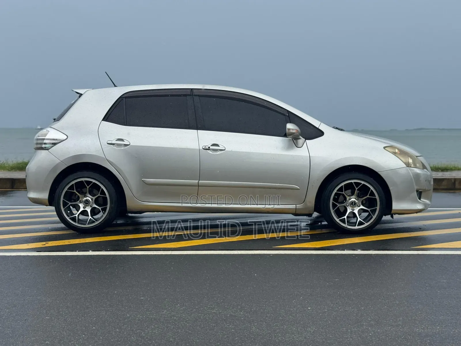 Toyota Blade 2006 Silver