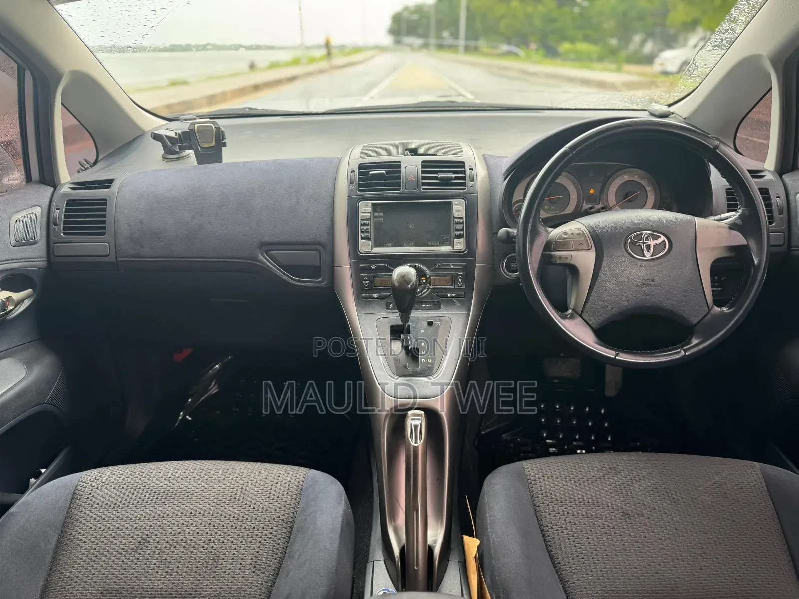 Toyota Blade 2006 Silver