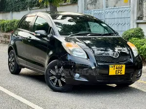 Toyota Vitz 2008 Black