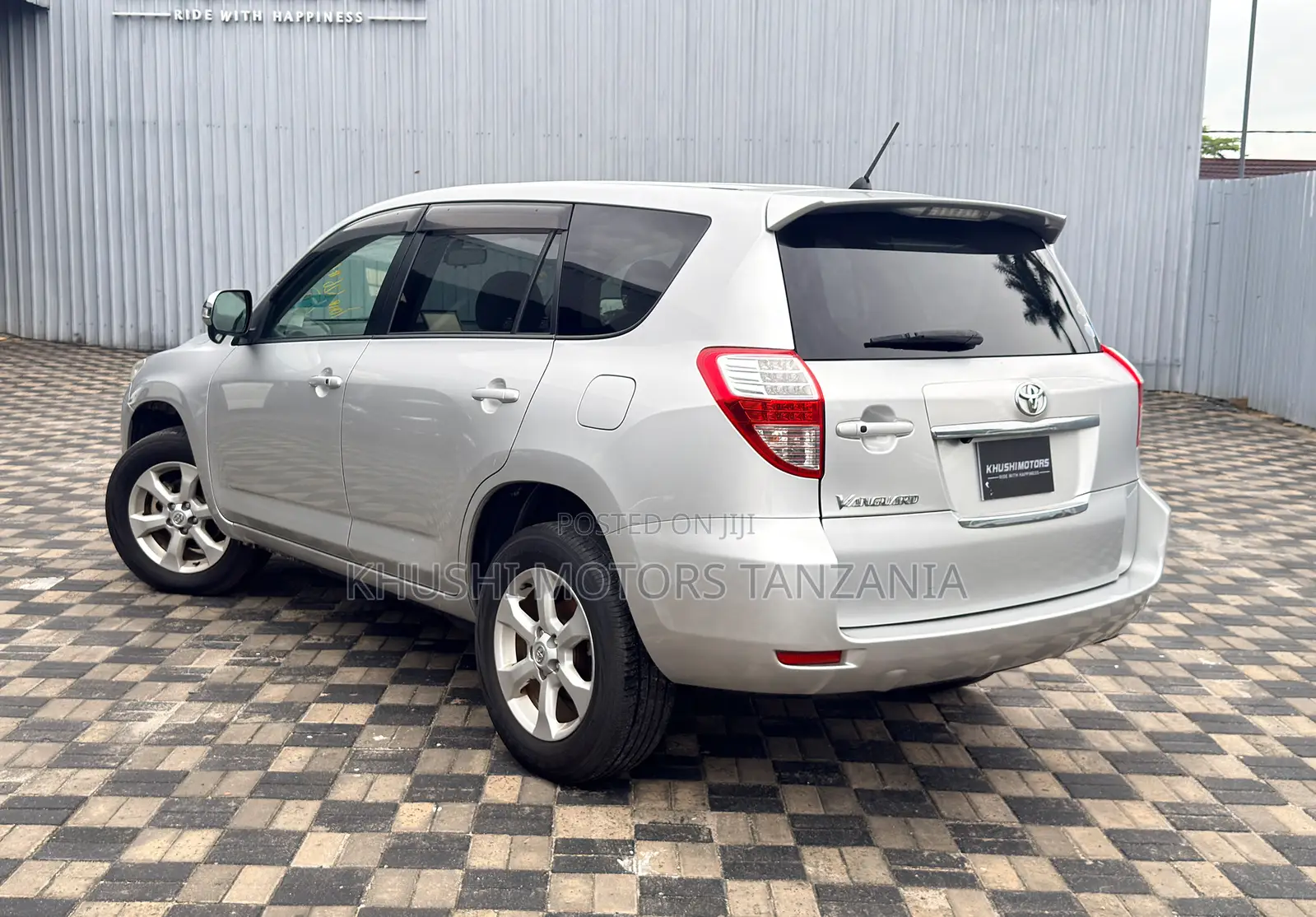 Toyota Vanguard 2007 Silver