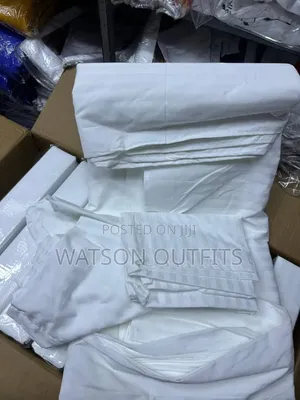 Shuka Original Quality White Stripes Materials Quality Bedsheets