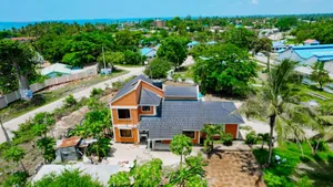 Plot With House for Sale in Dar Es Salaam Kigamboni Mjimwema.