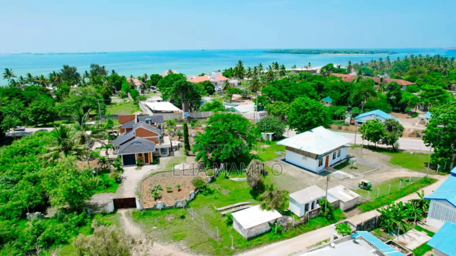 Plot With House for Sale in Dar Es Salaam Kigamboni Mjimwema.