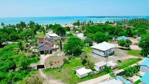 Plot With House for Sale in Dar Es Salaam Kigamboni Mjimwema.