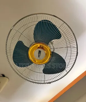 Highclass Orbit Fan Size 16