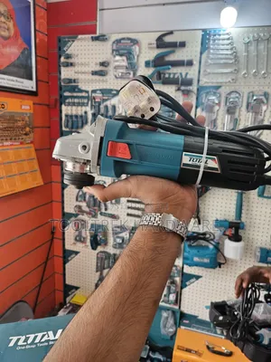 Total 950w Angle Grinder