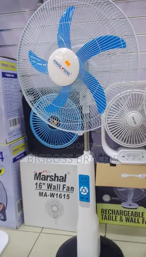 Powerking Rechargable Standfan 18
Size