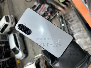 New Samsung Galaxy A17 128 GB Gray