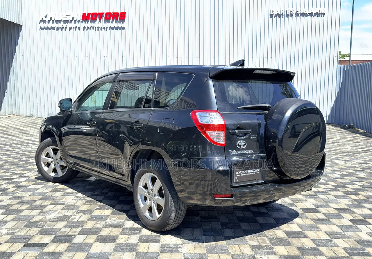 Toyota Vanguard 2008 Black