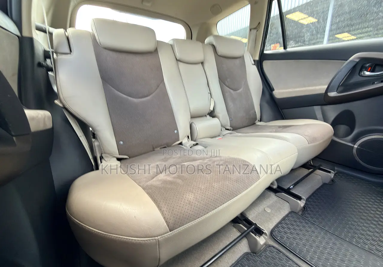 Toyota Vanguard 2008 Black