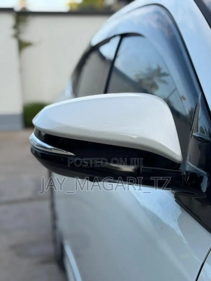 Toyota Harrier 2016 White