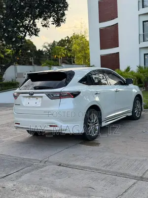 Toyota Harrier 2016 White