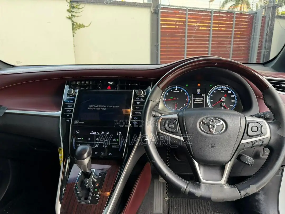 Toyota Harrier 2016 White