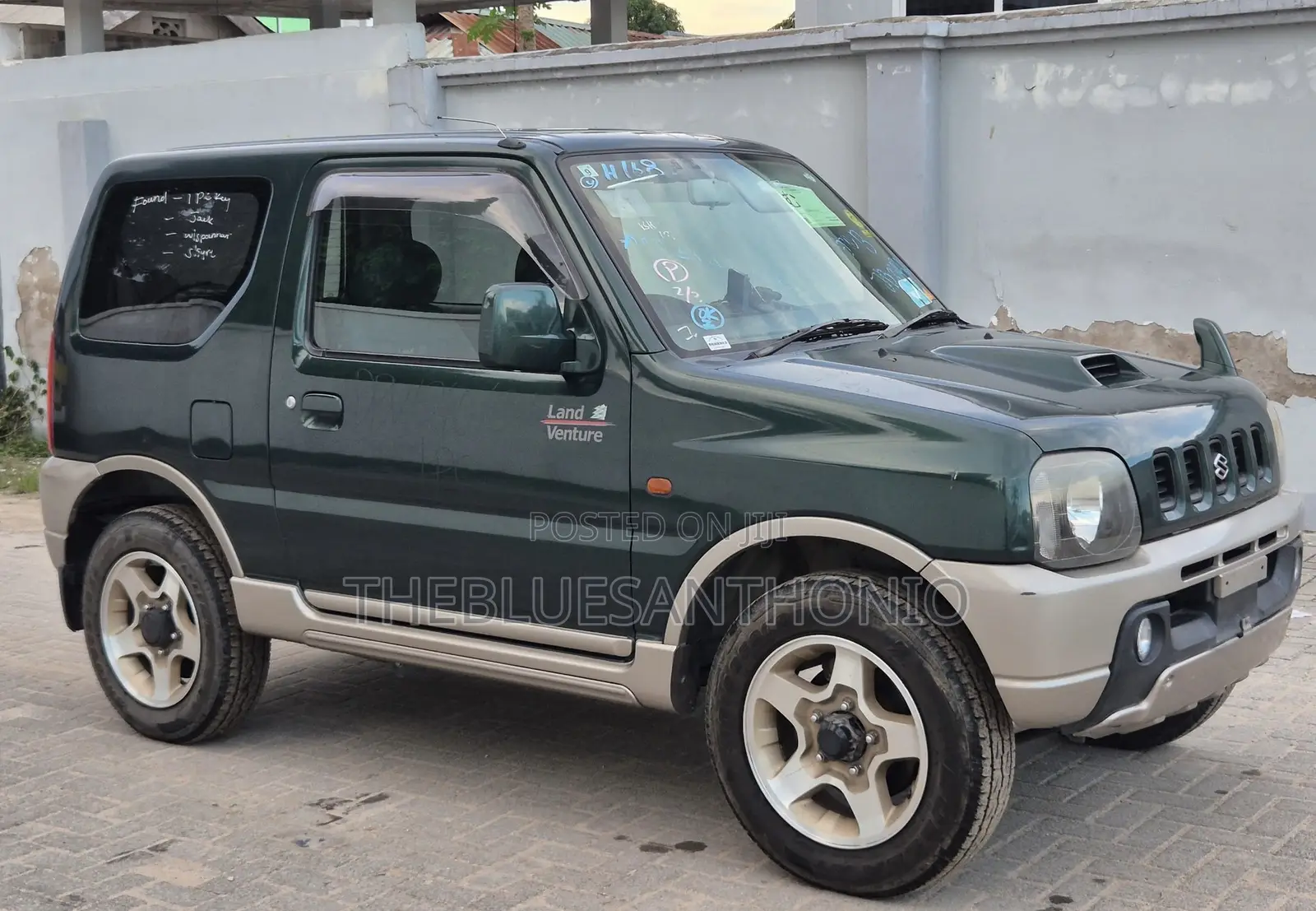 Suzuki Jimny 2000 Green
