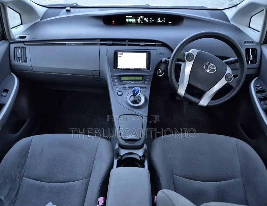 Toyota Prius 2011 Silver