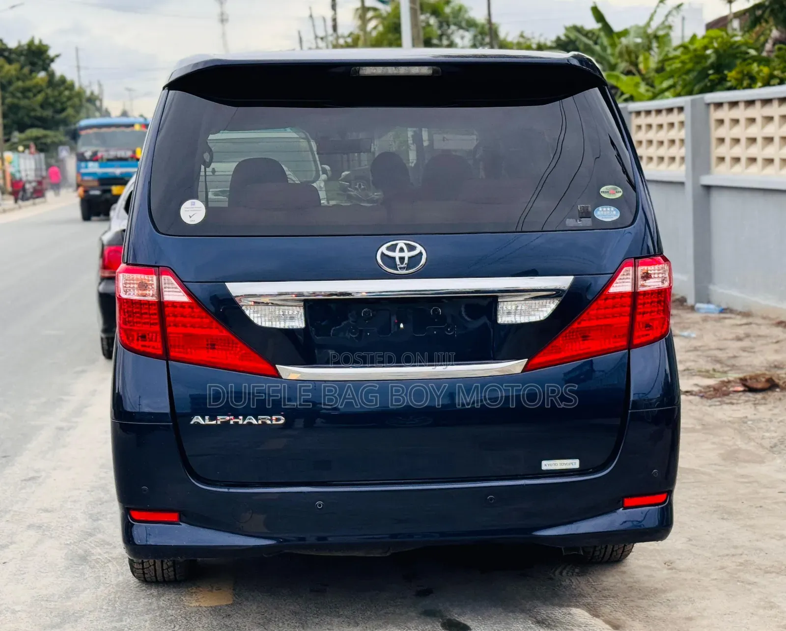 Toyota Alphard 2010 Blue