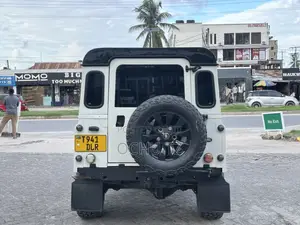 Land Rover Defender 1998 White