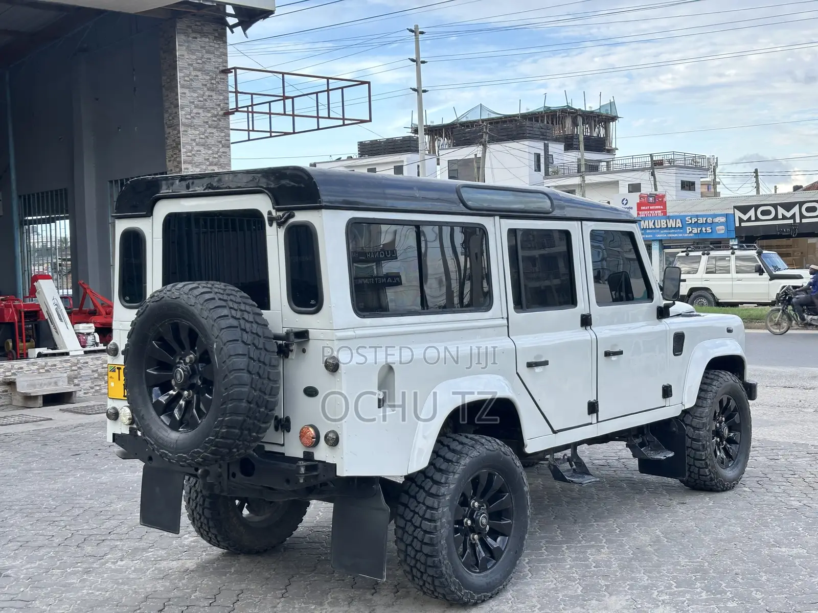 Land Rover Defender 1998 White
