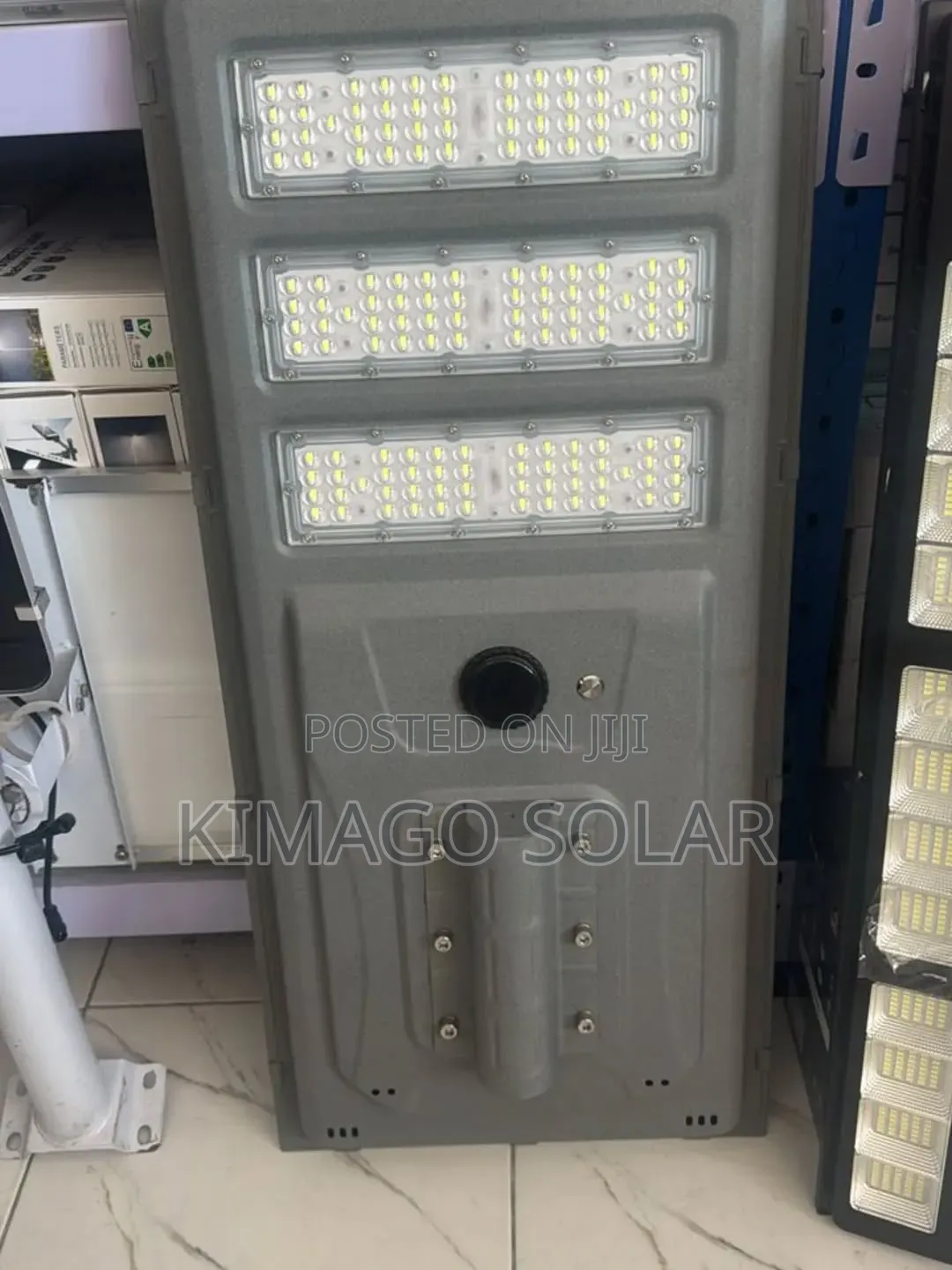 Taa Ya Usalama 300w All in One Solar Street Light