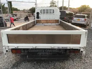 Mitsubishi Canter 2011 Gray