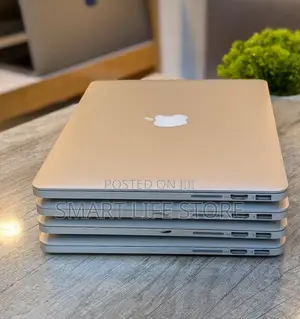New Laptop Apple MacBook Pro 2015 16GB Intel Core i5 SSD 512GB