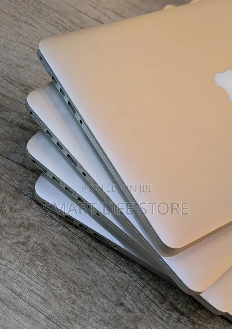 New Laptop Apple MacBook Pro 2015 16GB Intel Core i5 SSD 512GB