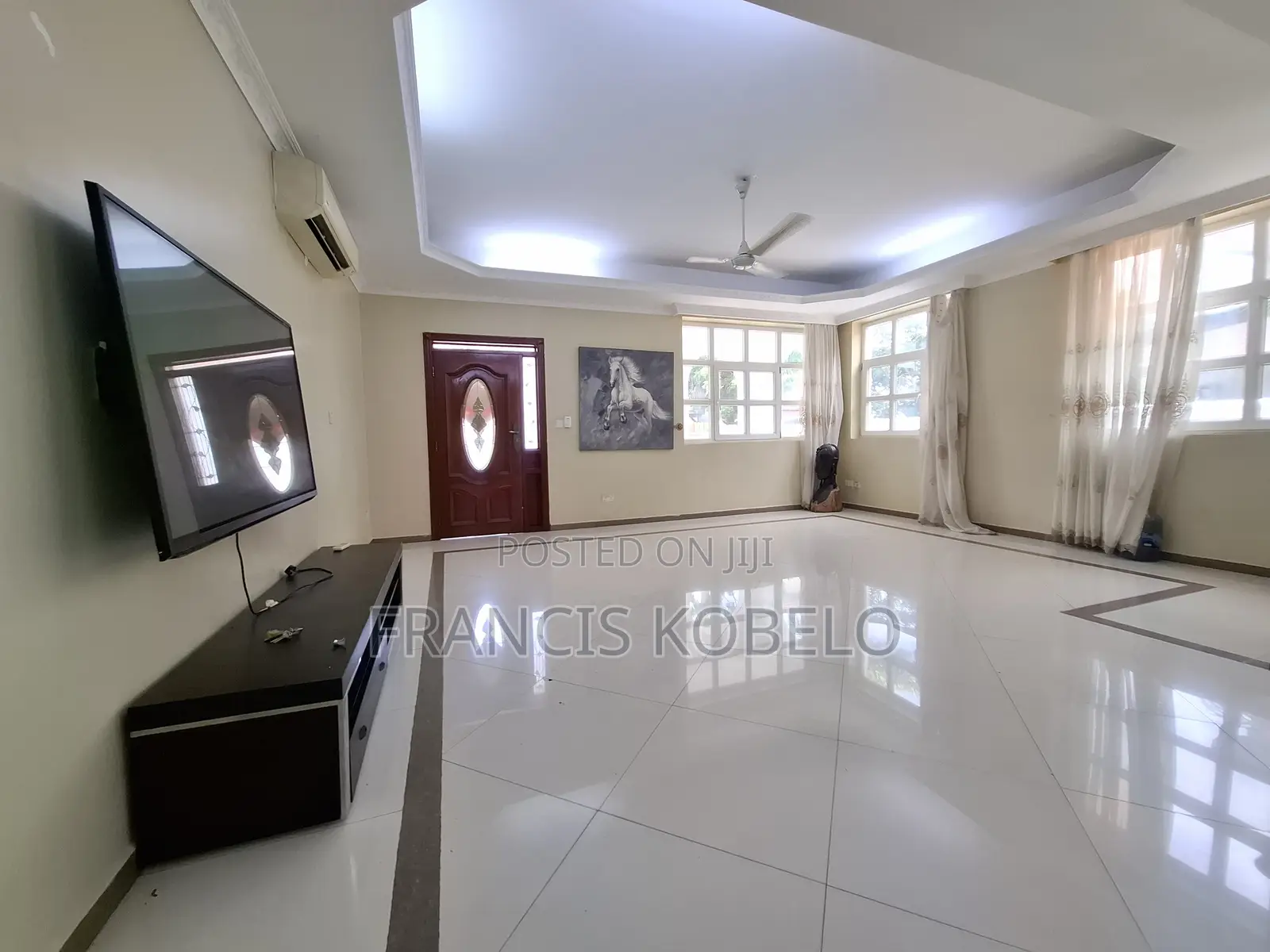5bdrm Villa in Msasani for rent