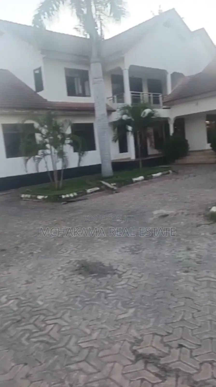 3bdrm Block of Flats in Mchakama Real Estate, Kunduchi for sale