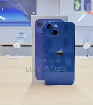New Apple iPhone 13 128 GB Blue
