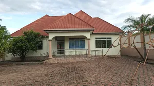 Furnished 3bdrm House in Nyamongoro for sale