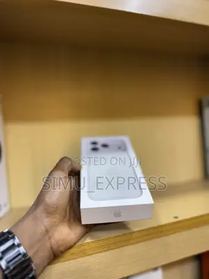 New Apple iPhone 17 Pro 256 GB Silver