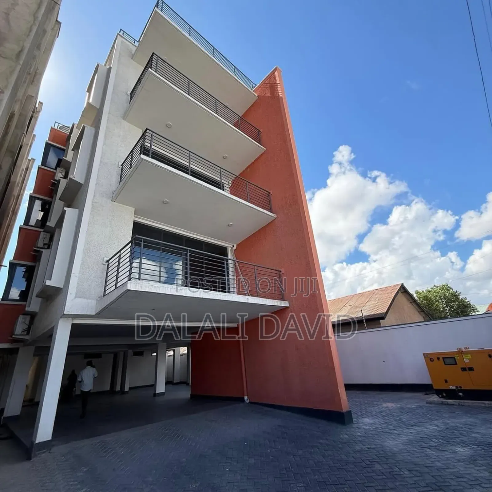 10bdrm Apartment in Mikocheni B for sale